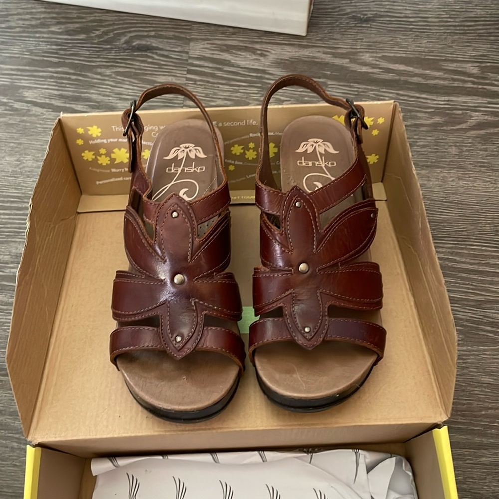 Gently worn Dansko size 39
